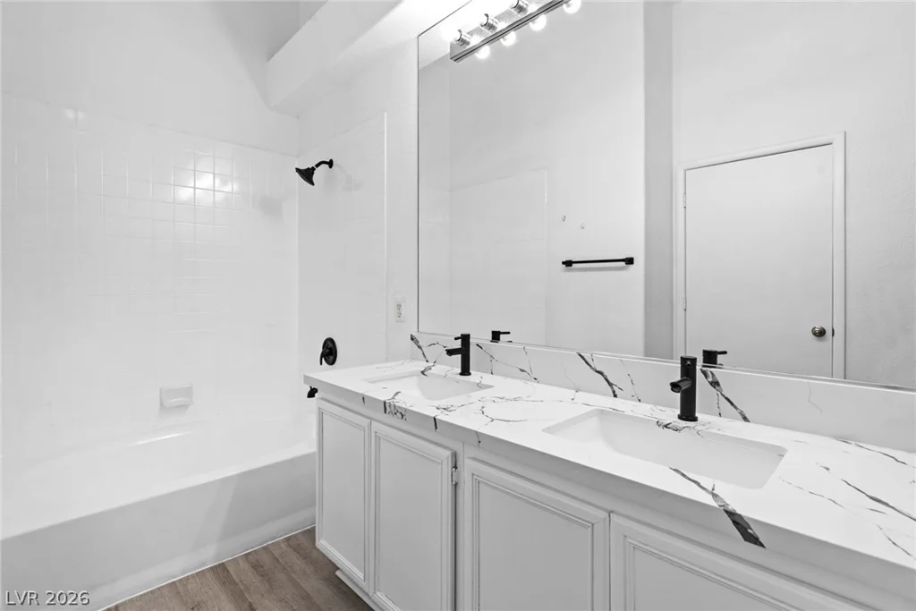 2110 Los Feliz, Las Vegas, NV 89156