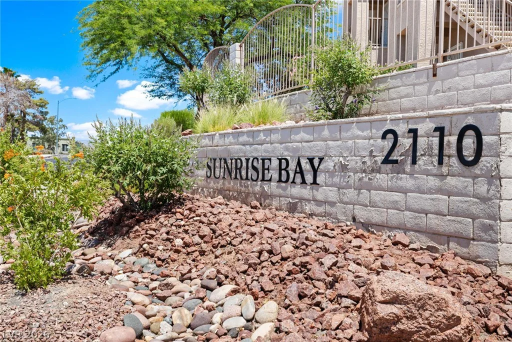 2110 Los Feliz, Las Vegas, NV 89156