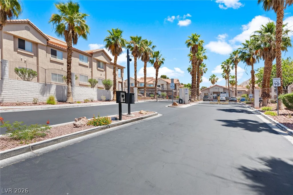 2110 Los Feliz, Las Vegas, NV 89156