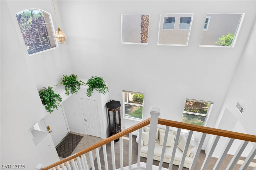 1813 Warrenville, Las Vegas, NV 89117