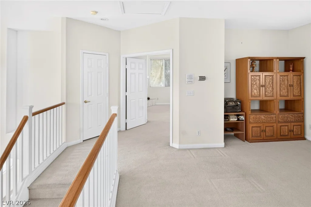 1813 Warrenville, Las Vegas, NV 89117