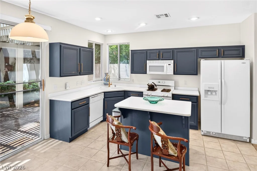 1813 Warrenville, Las Vegas, NV 89117