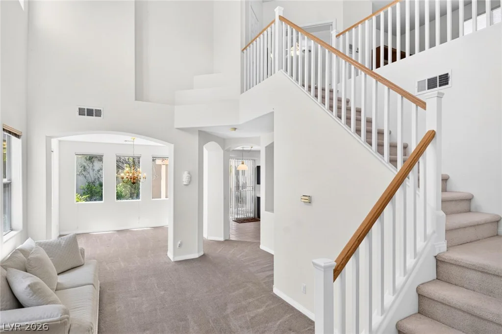 1813 Warrenville, Las Vegas, NV 89117