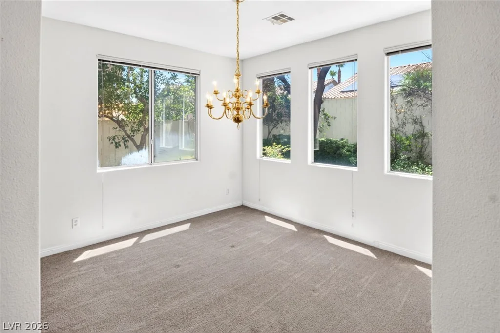 1813 Warrenville, Las Vegas, NV 89117