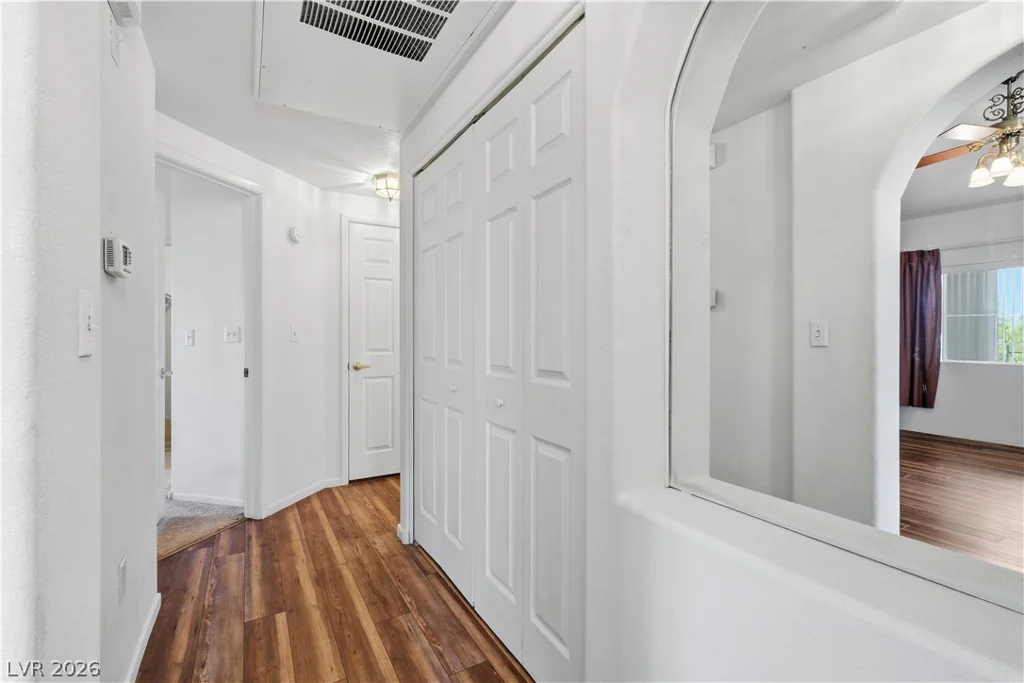 424 Pine Haven, Las Vegas, NV 89144