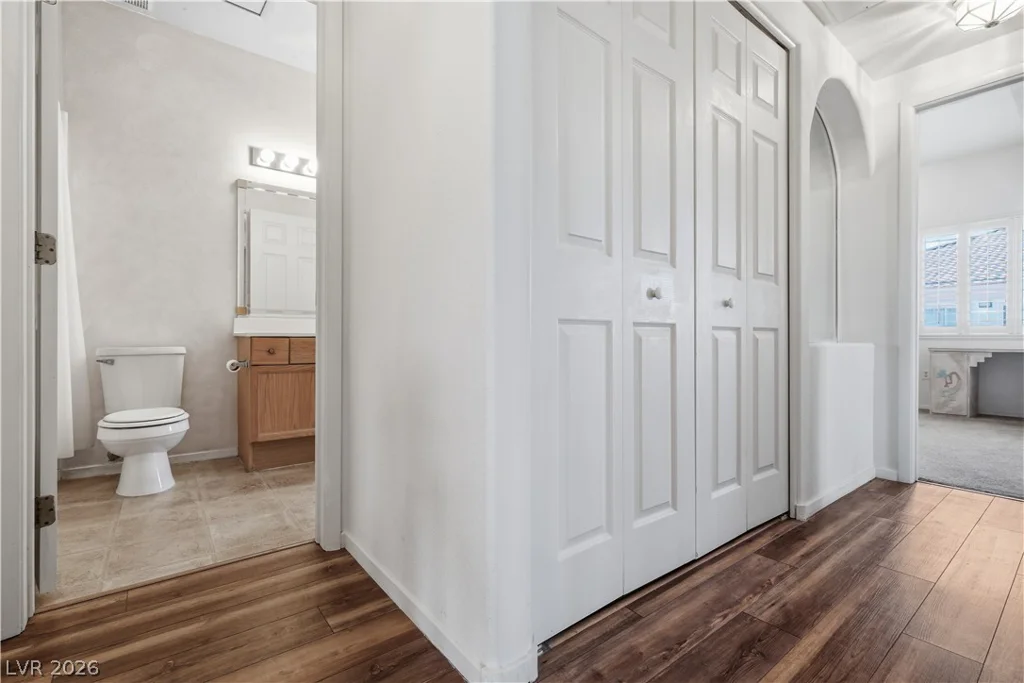 424 Pine Haven, Las Vegas, NV 89144