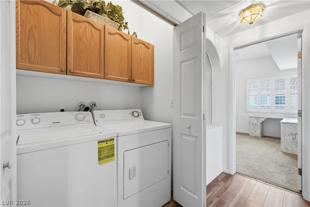 424 Pine Haven, Las Vegas, NV 89144