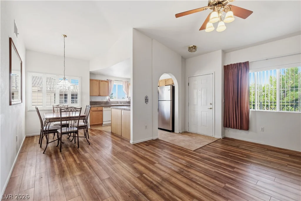 424 Pine Haven, Las Vegas, NV 89144