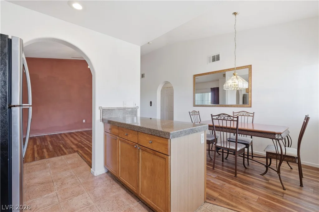 424 Pine Haven, Las Vegas, NV 89144