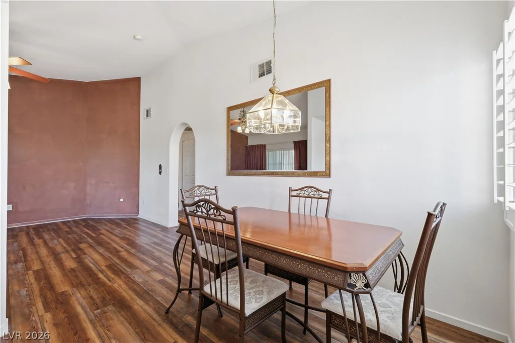 424 Pine Haven, Las Vegas, NV 89144