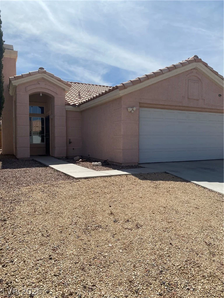 3841 Bach, North Las Vegas, NV 89032