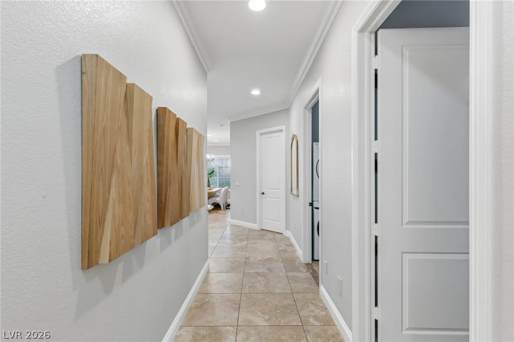 2960 American River, Las Vegas, NV 89135