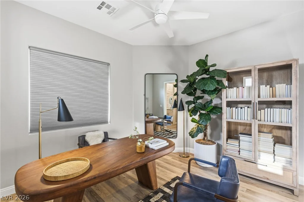 2960 American River, Las Vegas, NV 89135