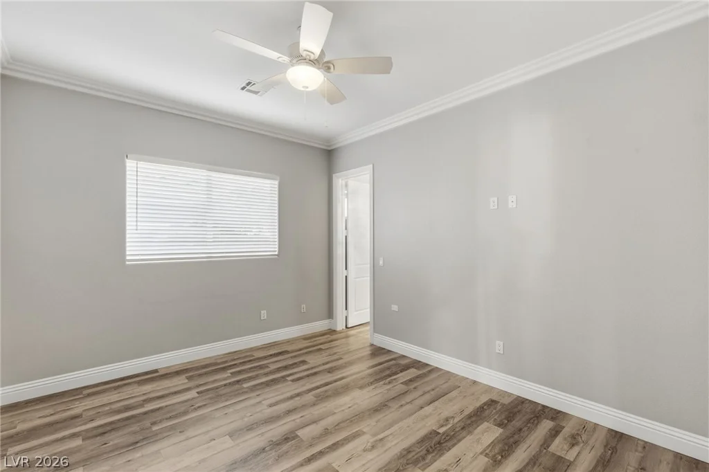 2960 American River, Las Vegas, NV 89135