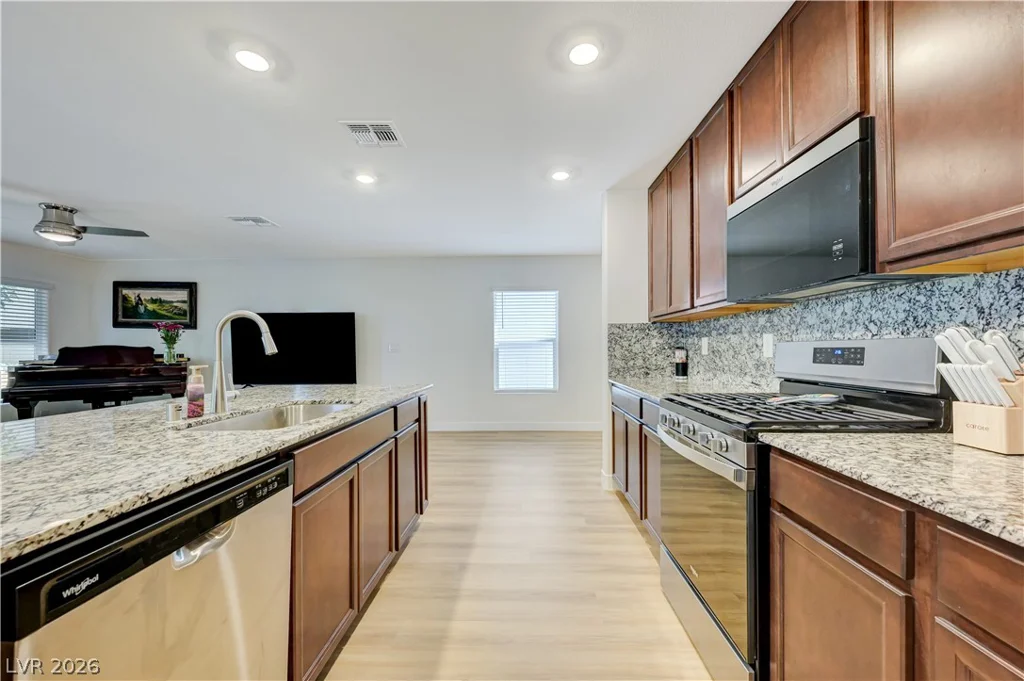 9550 Granville Bridge, Las Vegas, NV 89139