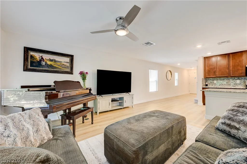 9550 Granville Bridge, Las Vegas, NV 89139