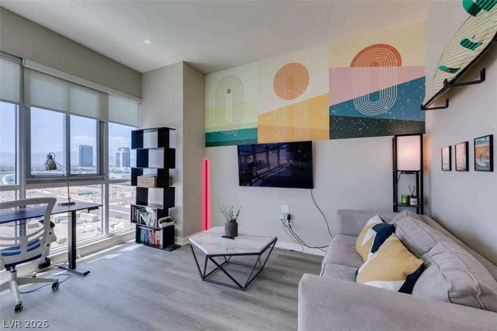 4525 Dean Martin, Las Vegas, NV 89103