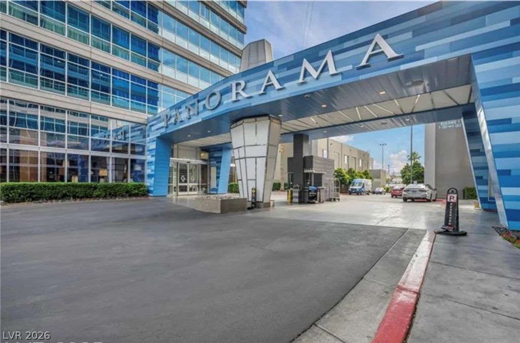 4525 Dean Martin, Las Vegas, NV 89103