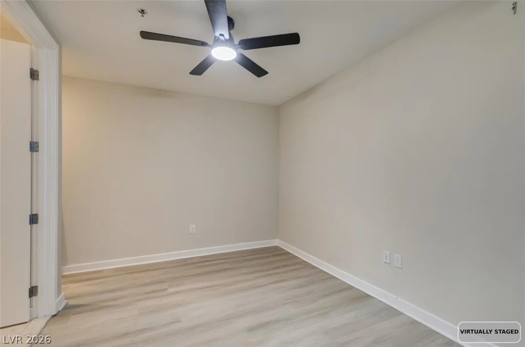 4525 Dean Martin, Las Vegas, NV 89103