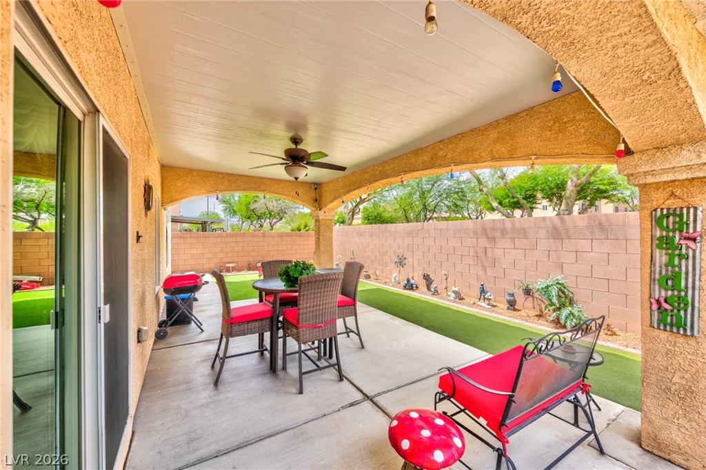 9771 Panther Hollow, Las Vegas, NV 89141