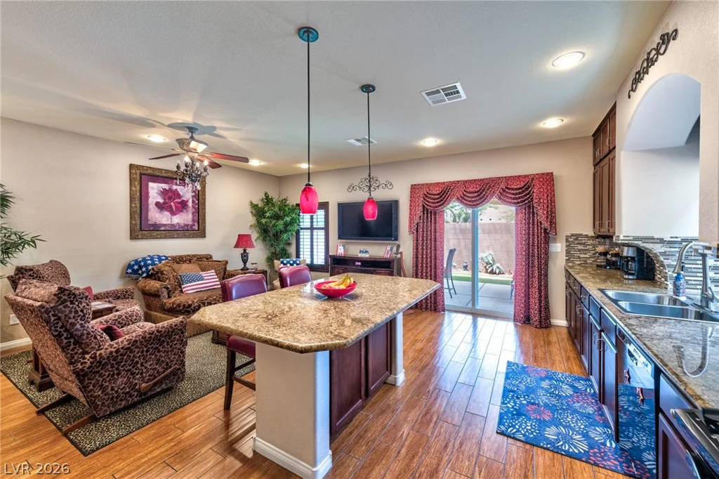 9771 Panther Hollow, Las Vegas, NV 89141