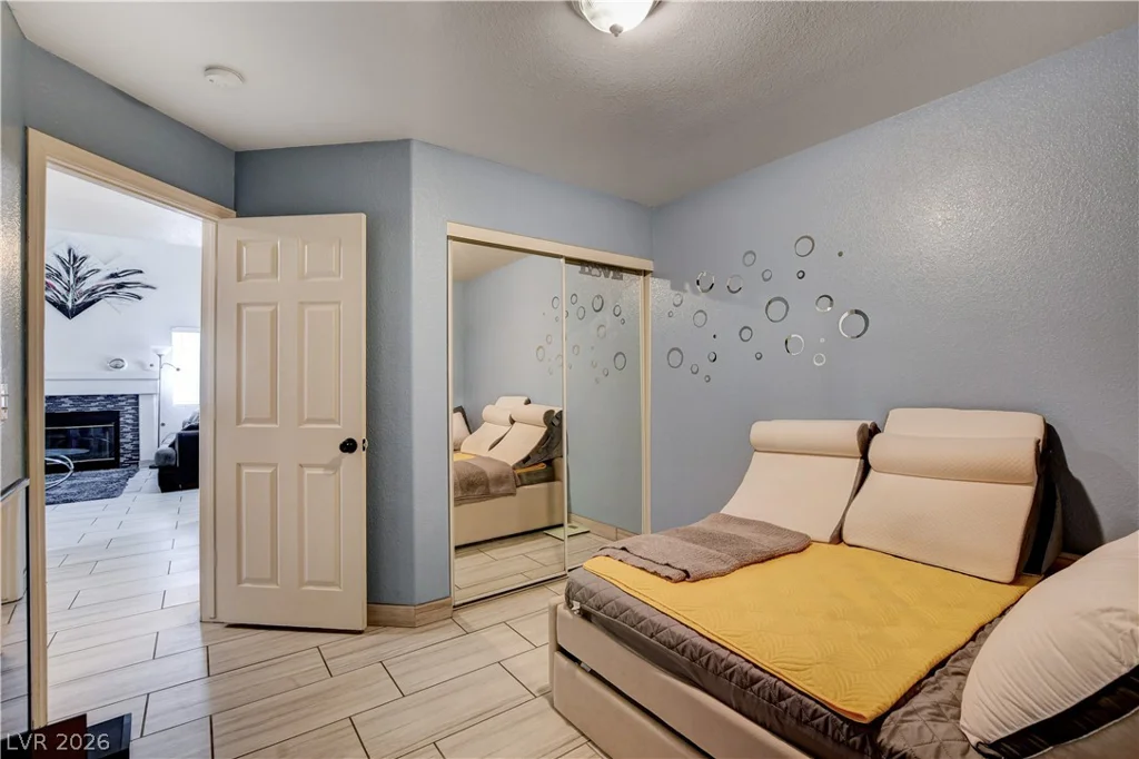 5528 Cleary, Las Vegas, NV 89108