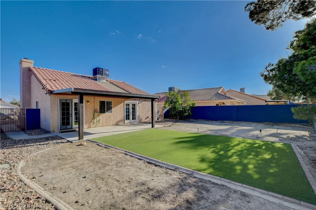 5528 Cleary, Las Vegas, NV 89108