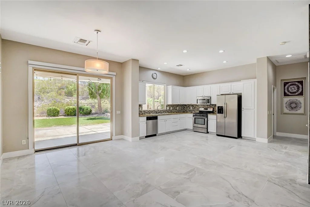 14 Emerald Dunes, Henderson, NV 89052