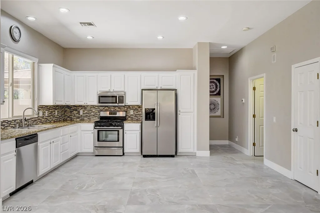 14 Emerald Dunes, Henderson, NV 89052