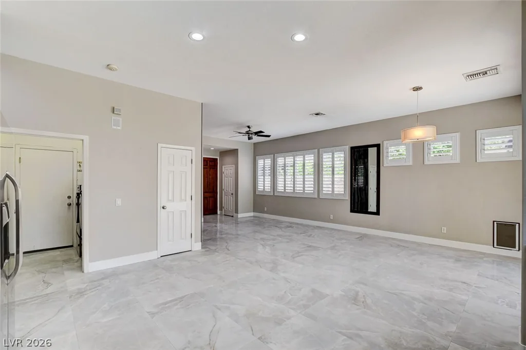 14 Emerald Dunes, Henderson, NV 89052