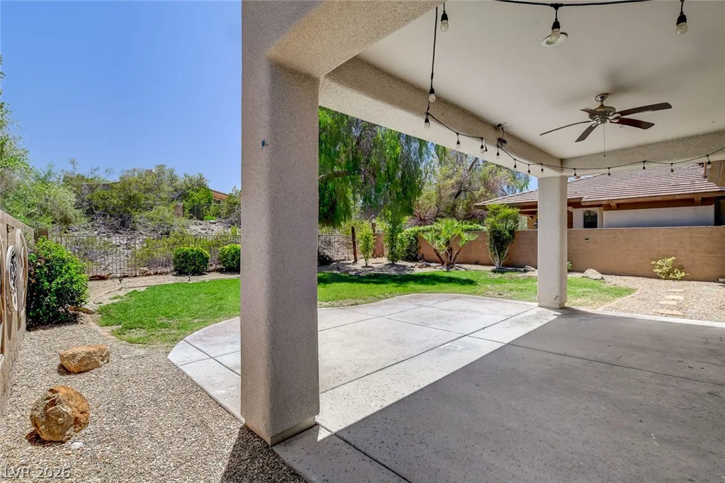 14 Emerald Dunes, Henderson, NV 89052