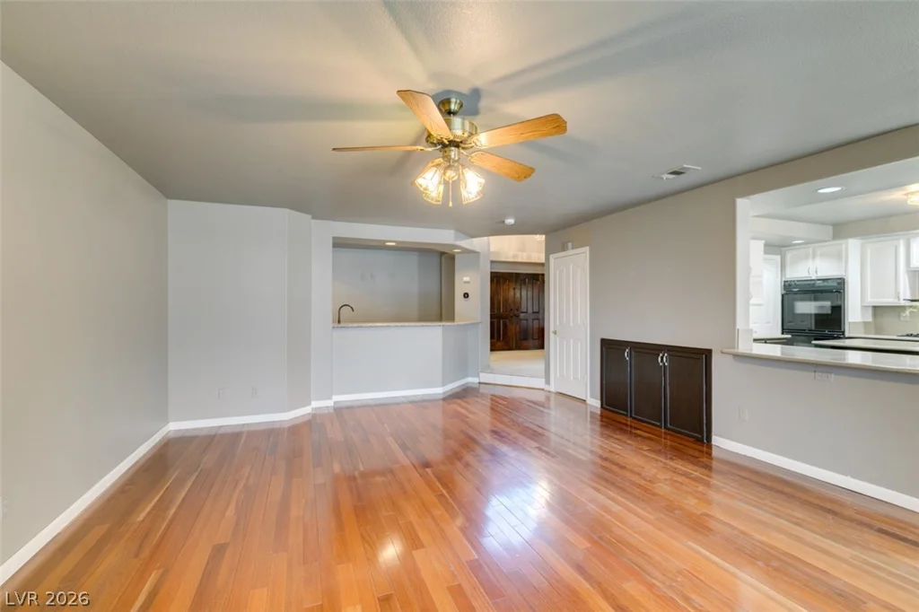3636 Dorrington, Las Vegas, NV 89129