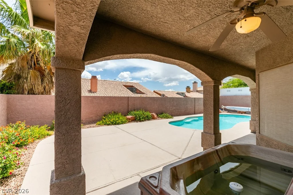 3636 Dorrington, Las Vegas, NV 89129