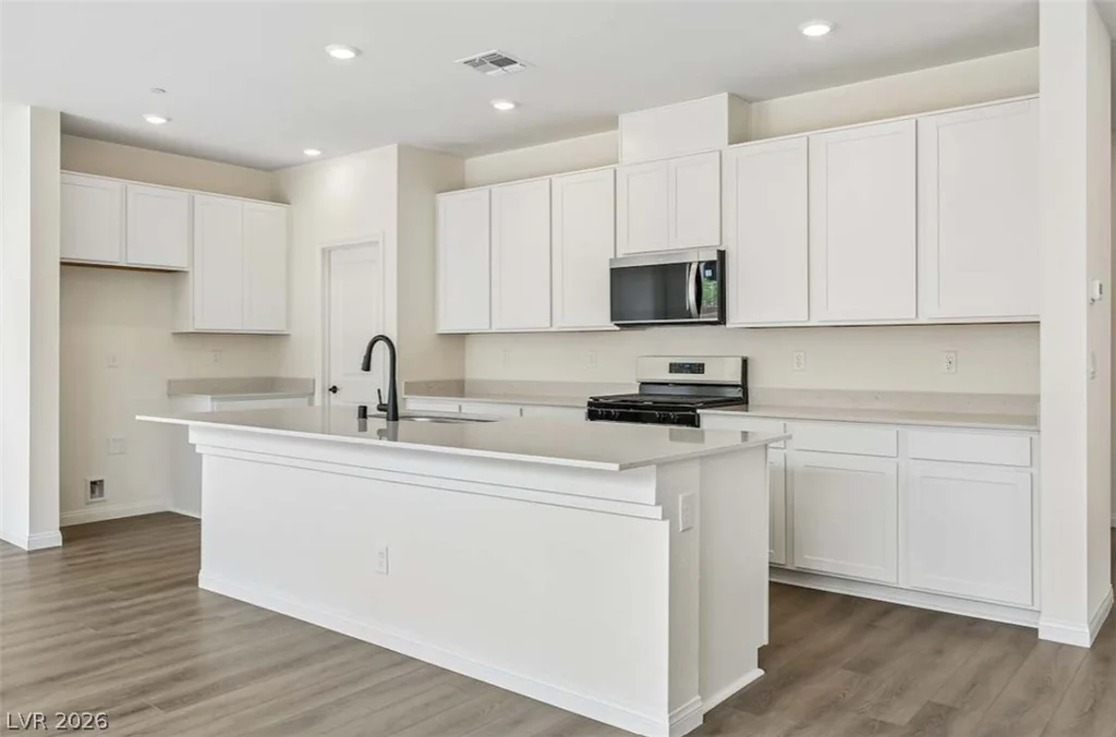 4015 Riley Rose, Las Vegas, NV 89139