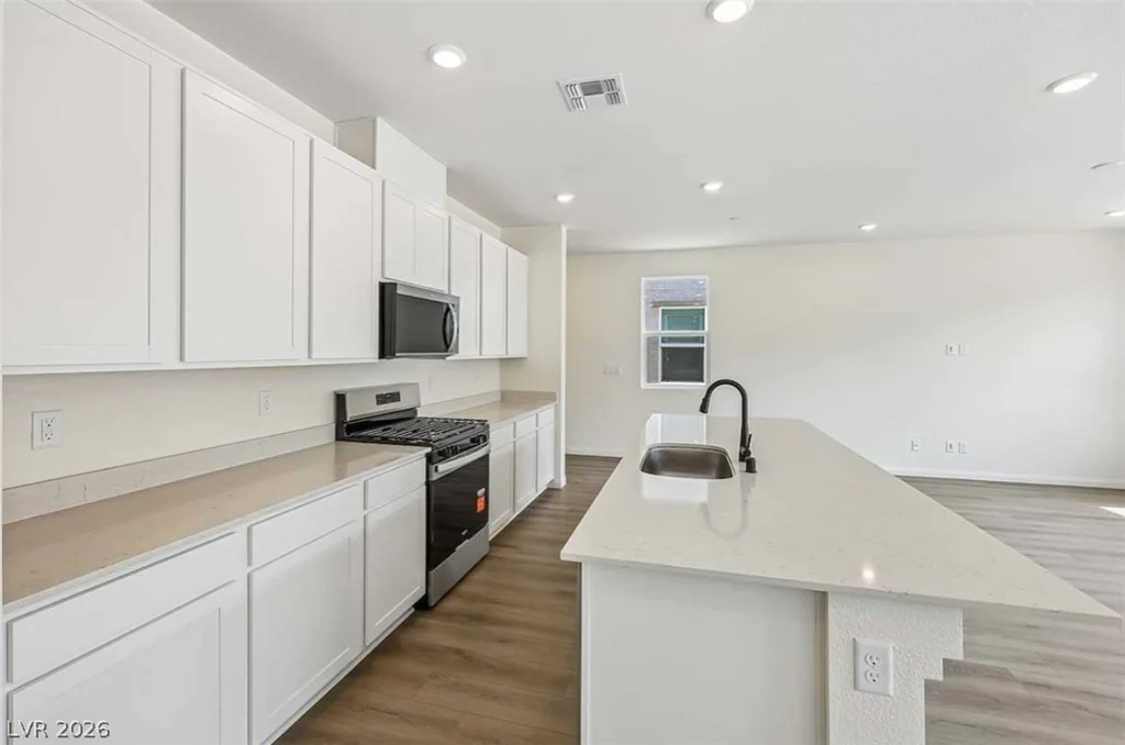 4015 Riley Rose, Las Vegas, NV 89139