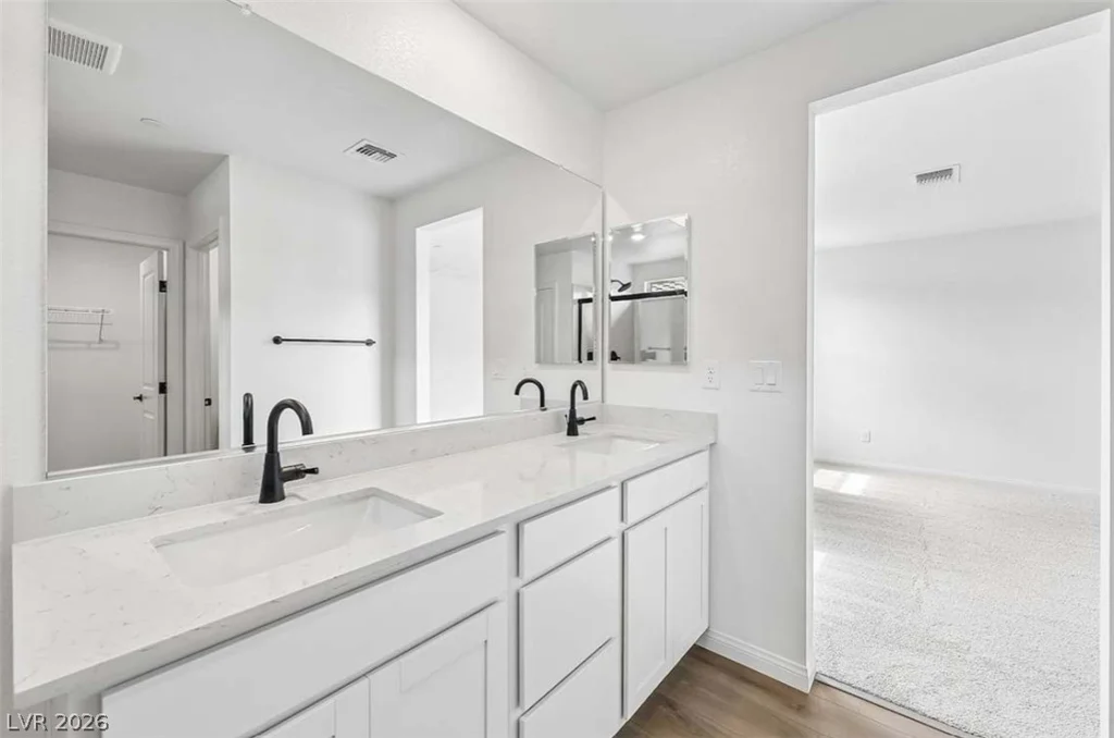4015 Riley Rose, Las Vegas, NV 89139