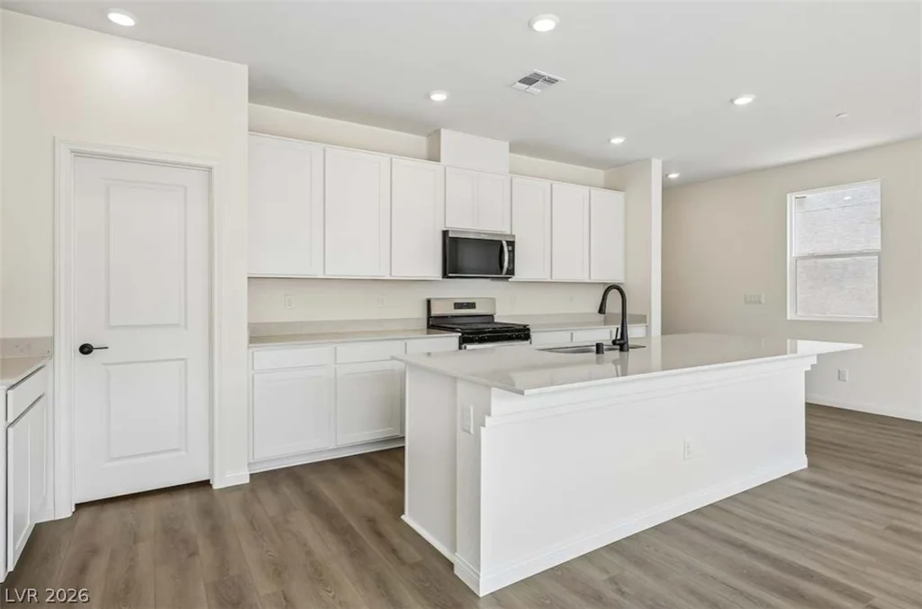 4015 Riley Rose, Las Vegas, NV 89139
