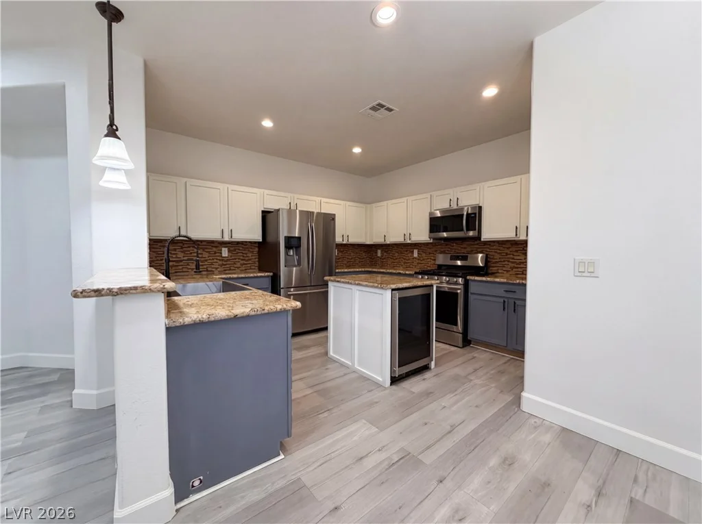 6560 Cotsfield, Las Vegas, NV 89139