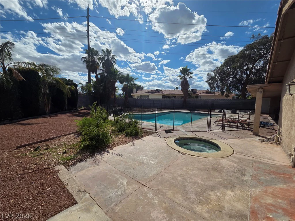 3381 Westwind Road, Las Vegas, NV 89146