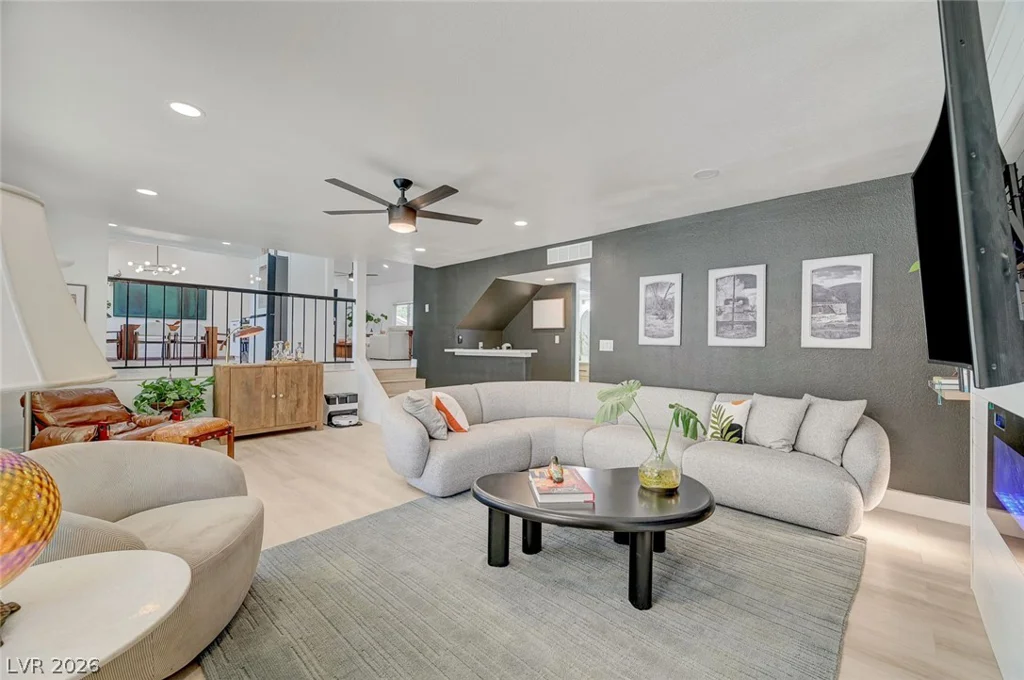 4054 Venita, Las Vegas, NV 89120