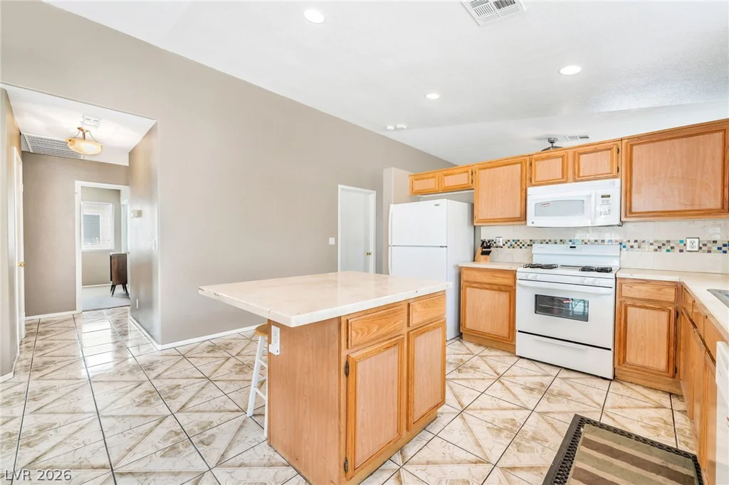 3846 Down Quilt, Las Vegas, NV 89115
