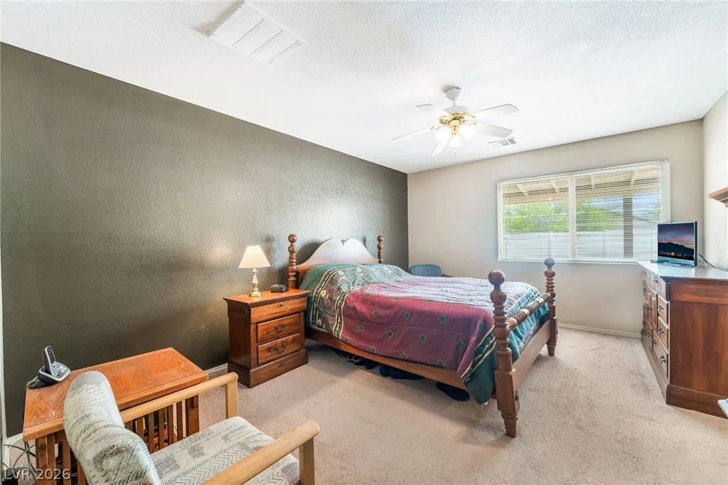 3846 Down Quilt, Las Vegas, NV 89115
