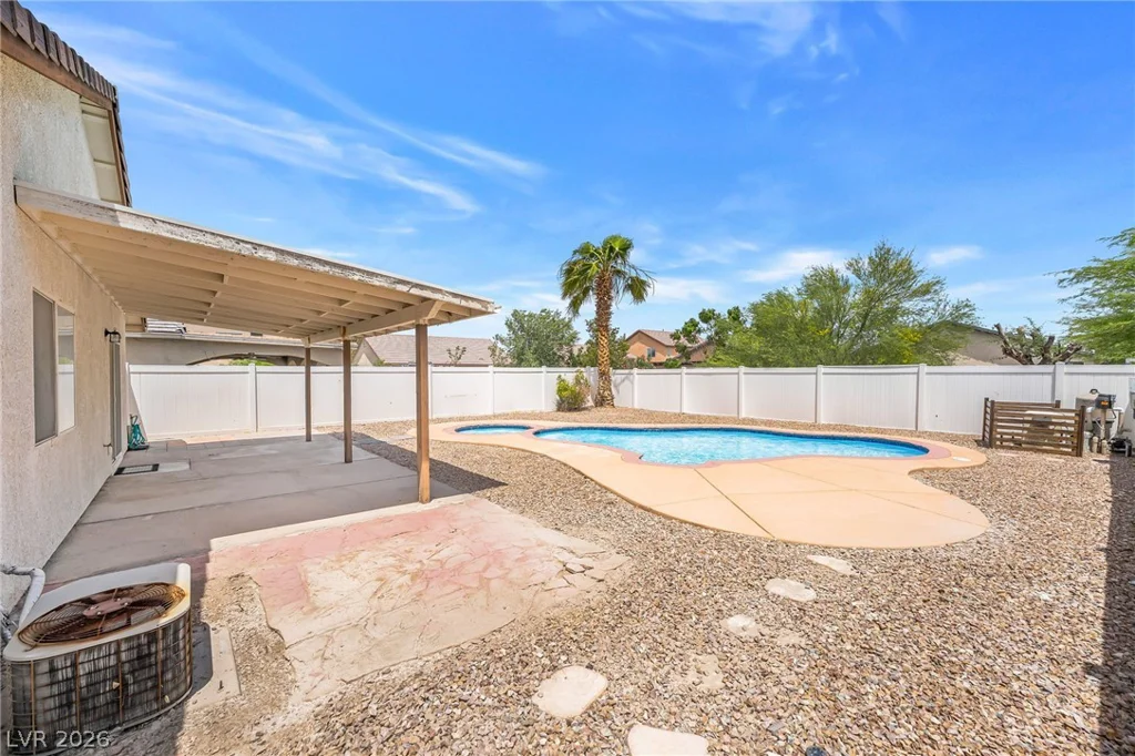 3846 Down Quilt, Las Vegas, NV 89115