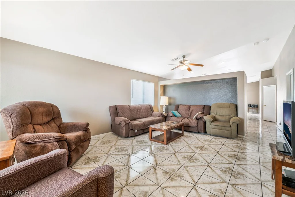 3846 Down Quilt, Las Vegas, NV 89115