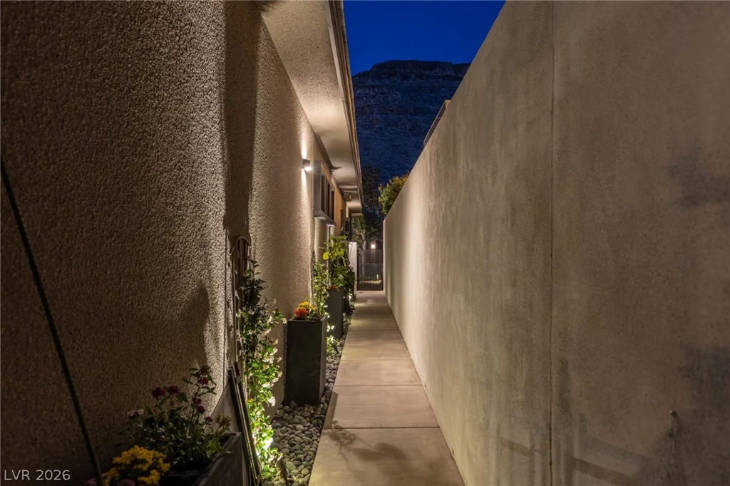 10118 Copper Edge, Las Vegas, NV 89148