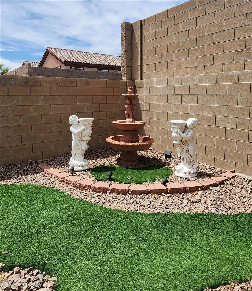 3 Crooked Putter, Las Vegas, NV 89148