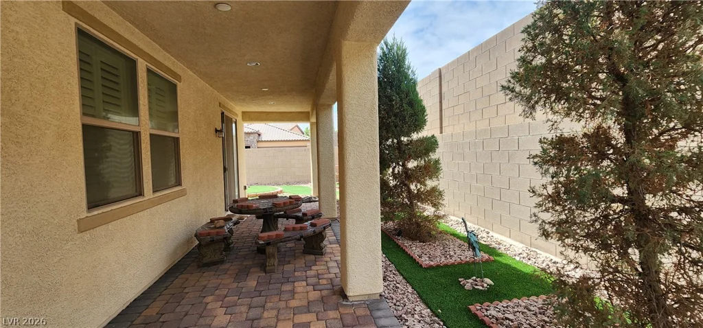 3 Crooked Putter, Las Vegas, NV 89148