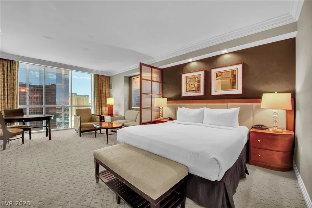 125 Harmon, Las Vegas, NV 89109