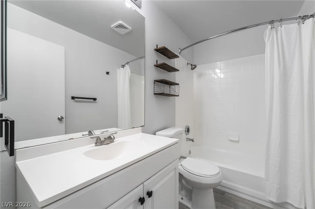 8600 Charleston, Las Vegas, NV 89117