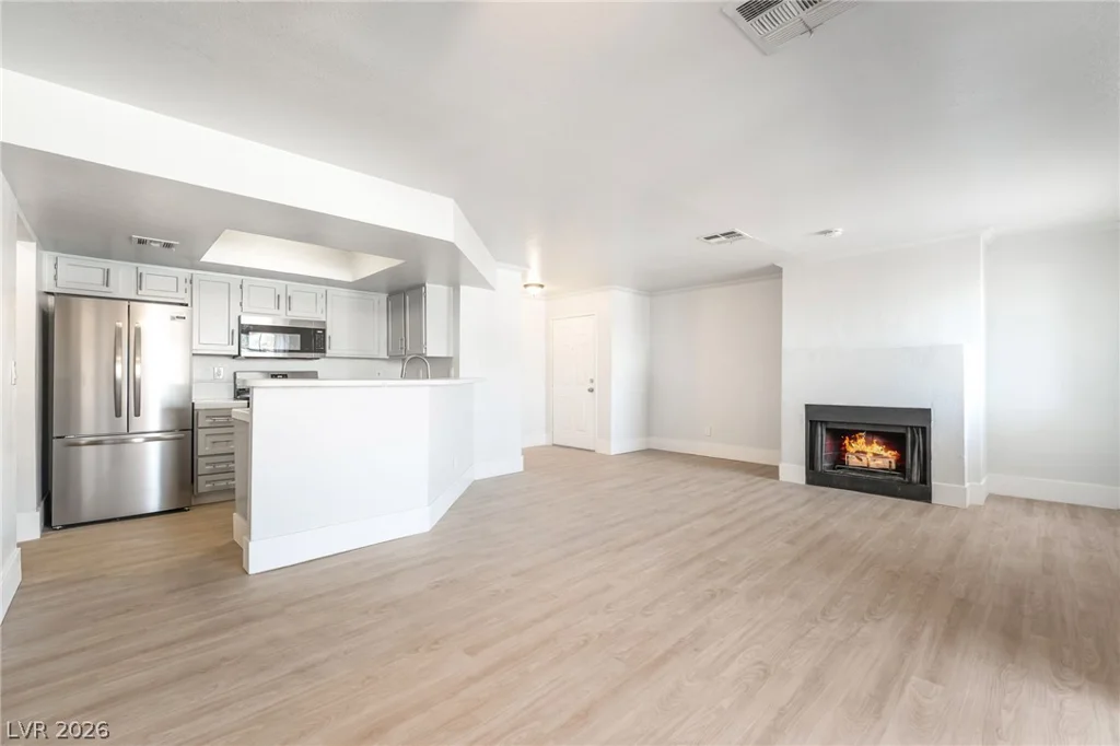8600 Charleston, Las Vegas, NV 89117